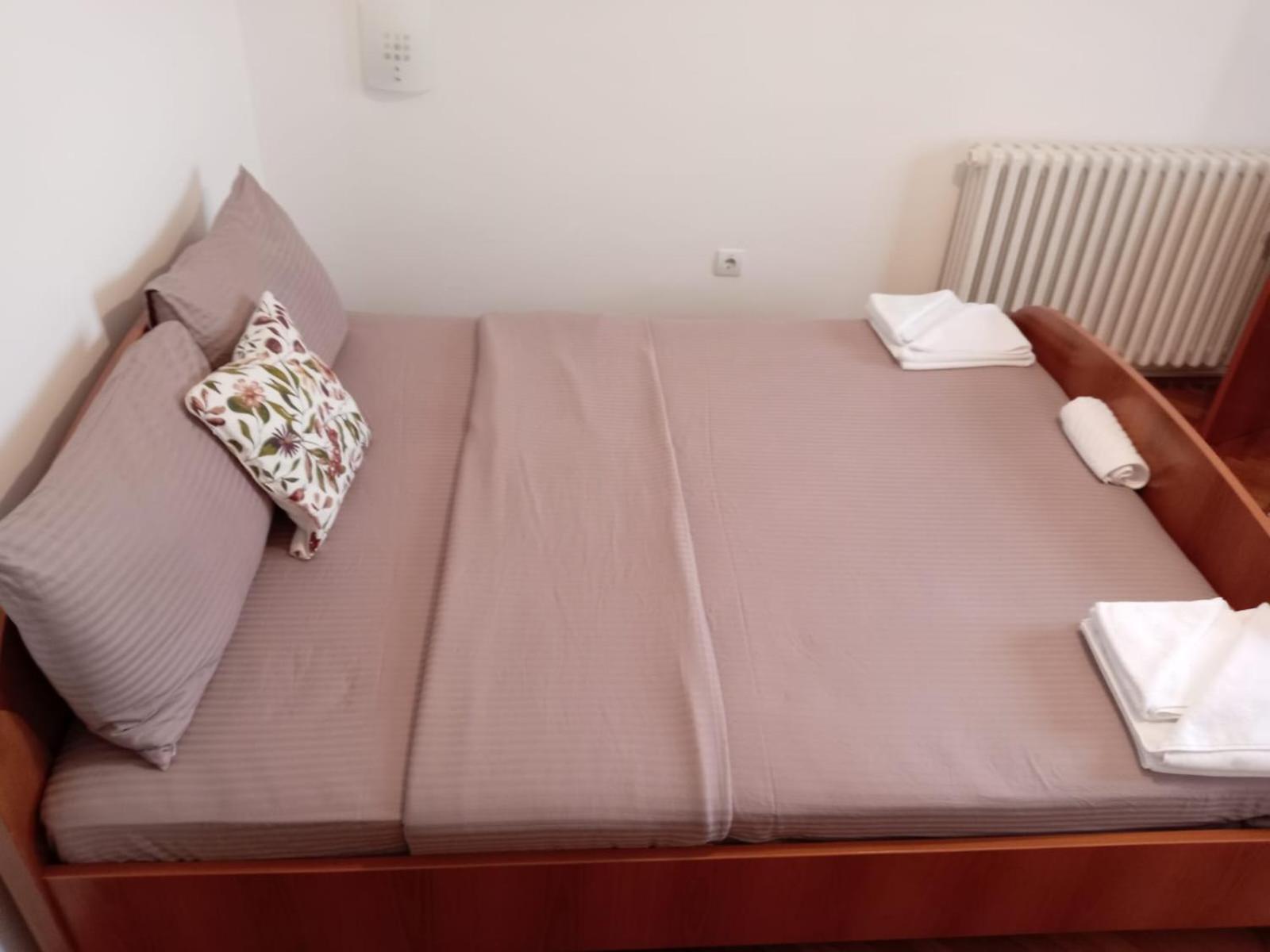 Hotel Vlasina - Vlasinsko Jezero Vlasina Rid Eksteriør billede