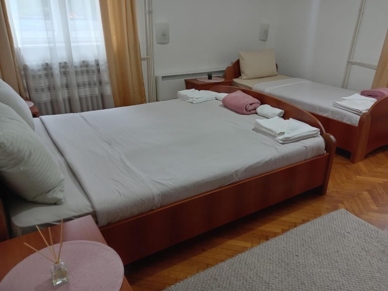 Hotel Vlasina - Vlasinsko Jezero Vlasina Rid Eksteriør billede