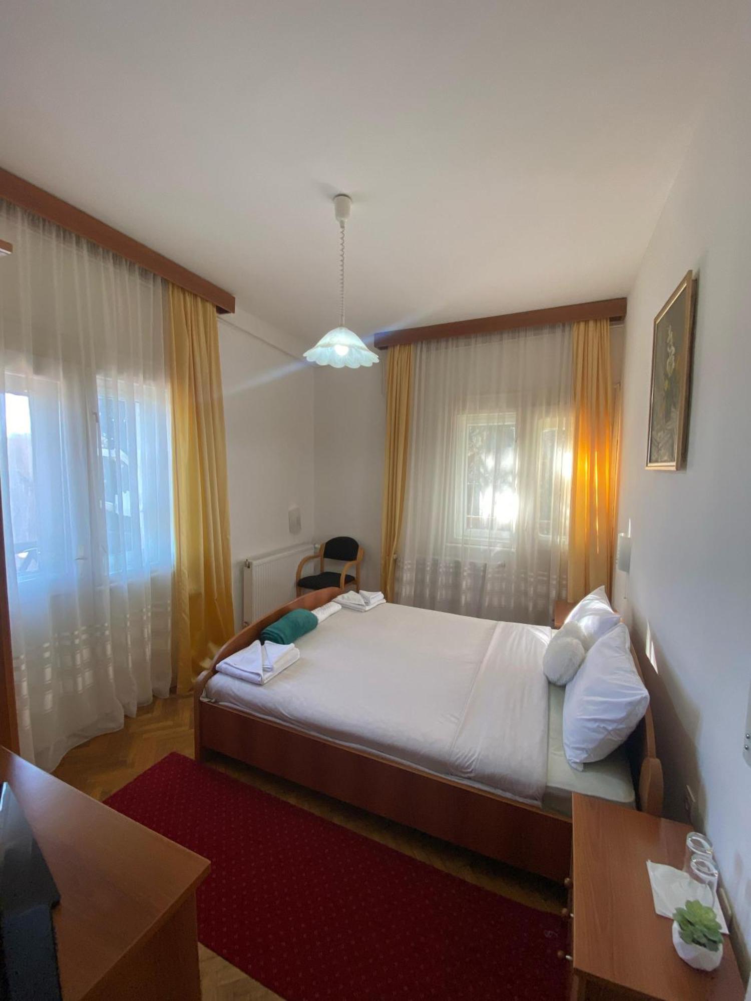 Hotel Vlasina - Vlasinsko Jezero Vlasina Rid Eksteriør billede